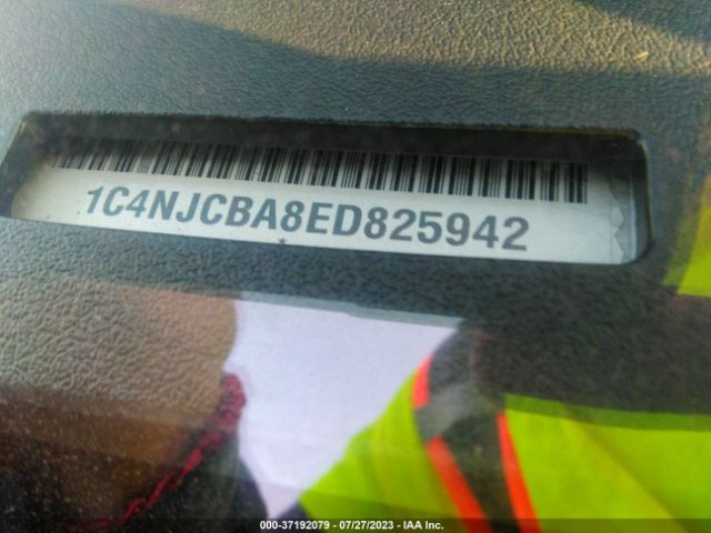 1C4NJCBA8ED825942 Jeep Compass Altitude