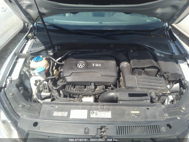 1VWAT7A33FC040705 Volkswagen Passat 1.8t Wolfsburg Ed