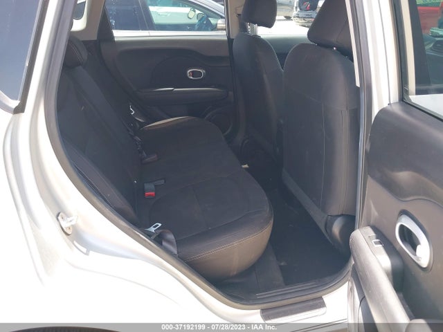 KIA Soul Base 2017 KNDJN2A24H7484582 Image 8