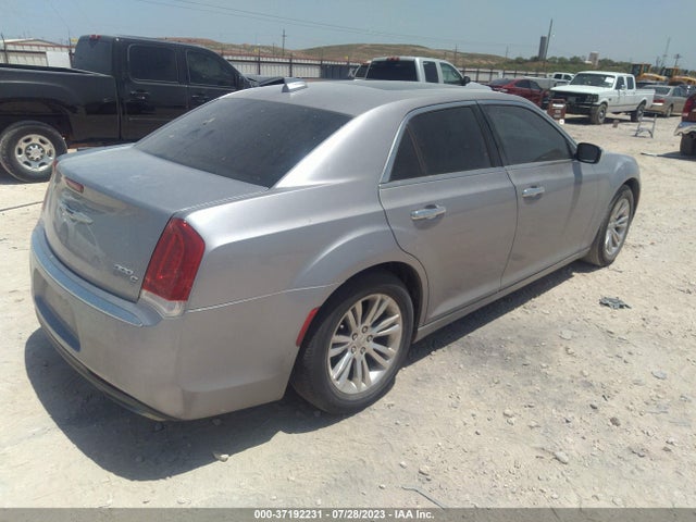 2C3CCAEG8GH167412 Chrysler 300 300c