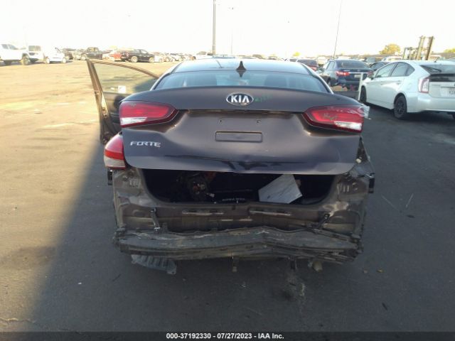 3KPFK4A78HE078326 KIA FORTE LX