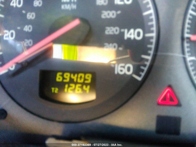 2001 VOLVO S80 VIN: YV1TS94D111152383