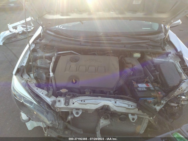 Toyota COROLLA SE 2017 5YFBURHE8HP589480 Image 17