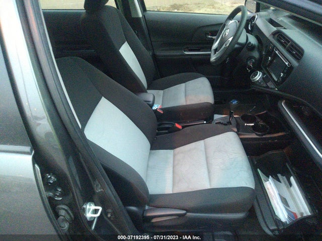 Toyota Prius C One/two/three/four 2016 JTDKDTB30G1138499 Image 5