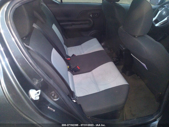 Toyota Prius C One/two/three/four 2016 JTDKDTB30G1138499 Image 8