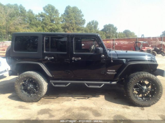 1C4BJWDG0GL311114 Jeep Wrangler Unlimited Sport