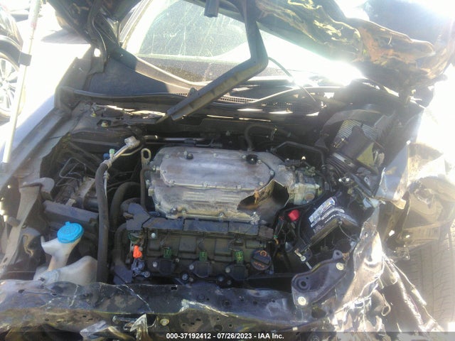 2013 HONDA ACCORD CPE EX-L VIN: 1HGCT2B86DA002498