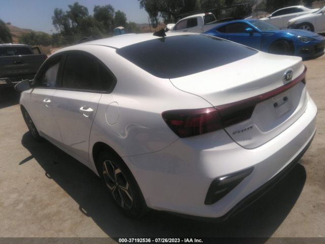 3KPF24AD0KE071013 KIA Forte Lxs