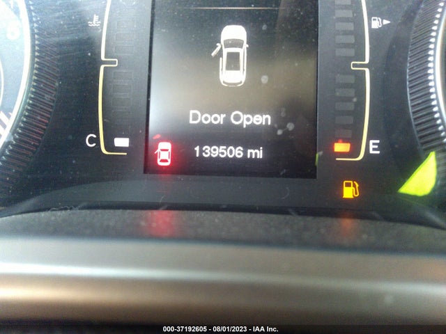 1C4PJLCB8EW288624 Jeep Cherokee Latitude