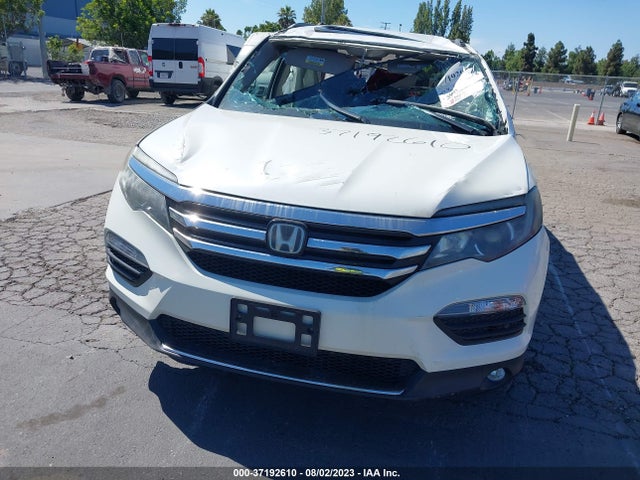 Honda Pilot Touring 2016 5FNYF6H90GB047774 Image 13