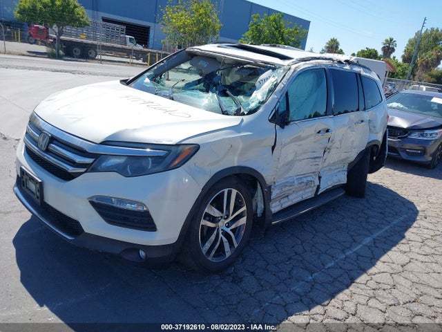 Honda Pilot Touring 2016 5FNYF6H90GB047774 Image 2