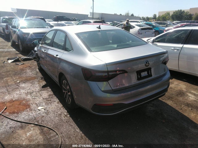 3VWCM7BU2NM005907 Volkswagen JETTA S