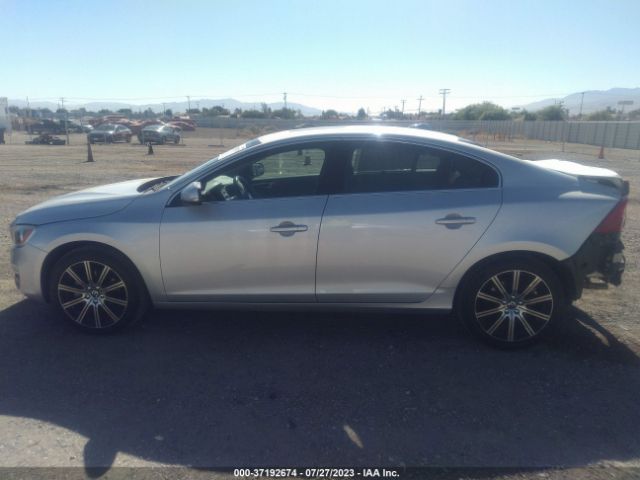 LYV402FK3GB102136 Volvo S60 Inscription T5 Drive-e Premier
