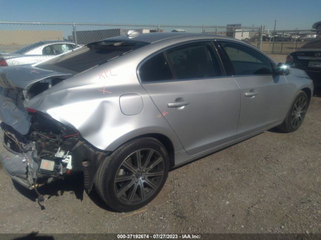 LYV402FK3GB102136 Volvo S60 Inscription T5 Drive-e Premier