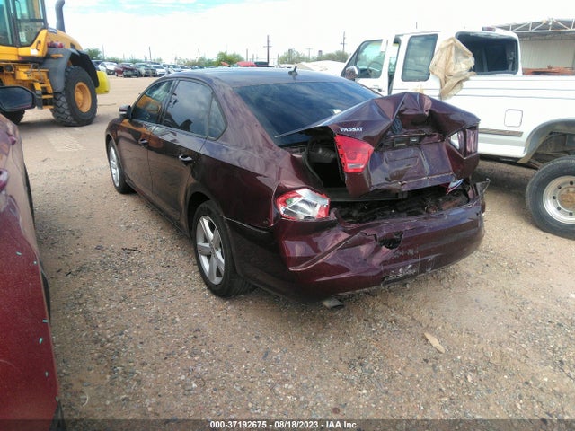 1VWAP7A39EC012328 Volkswagen PASSAT S