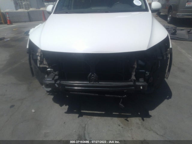 WVGAV7AX0HK052119 Volkswagen TIGUAN