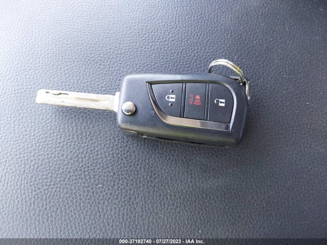 Toyota RAV4 LE 2020 2T3H1RFVXLW102039 Image 3