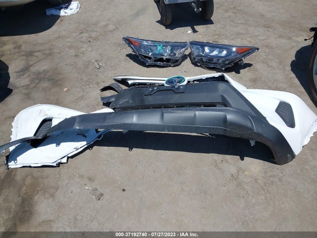 Toyota RAV4 LE 2020 2T3H1RFVXLW102039 Image 4