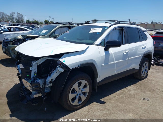 Toyota RAV4 LE 2020 2T3H1RFVXLW102039 Image 2