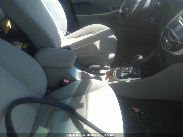 2012 HYUNDAI ACCENT SE VIN: KMHCU5AE4CU043158