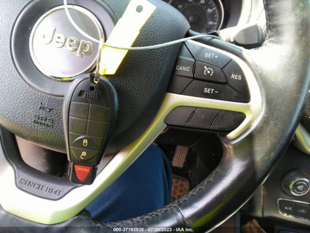 1C4PJMBB3EW128044 Jeep Cherokee Trailhawk