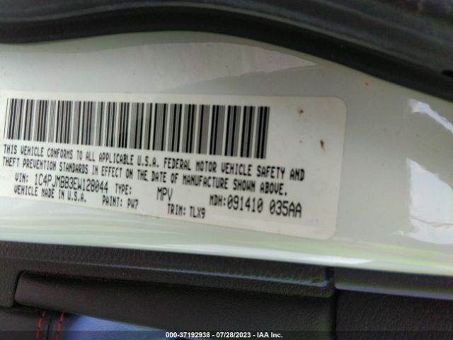 1C4PJMBB3EW128044 Jeep Cherokee Trailhawk