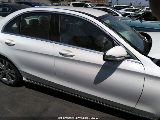 55SWF4JB0HU184481 Mercedes-Benz C-class C 300