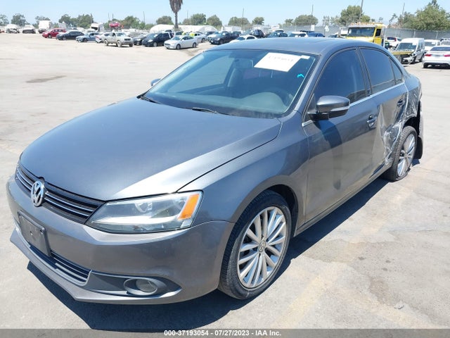 37193054 :رقم المزاد ، 3VWLZ7AJ0BM344749 vin ، 2011 Volkswagen Jetta Sedan Sel W/sunroof Pzev مزاد بيع