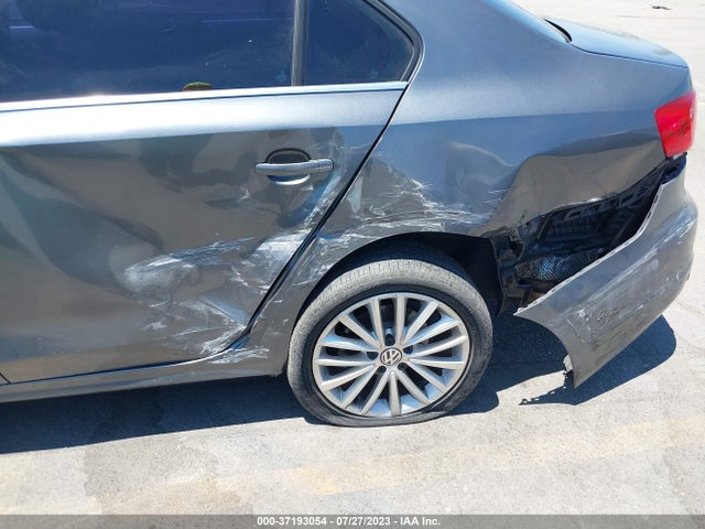 37193054 :رقم المزاد ، 3VWLZ7AJ0BM344749 vin ، 2011 Volkswagen Jetta Sedan Sel W/sunroof Pzev مزاد بيع