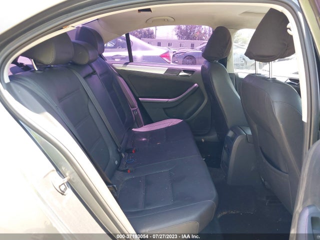 37193054 :رقم المزاد ، 3VWLZ7AJ0BM344749 vin ، 2011 Volkswagen Jetta Sedan Sel W/sunroof Pzev مزاد بيع