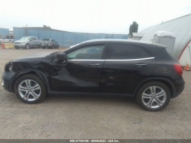 2019 MERCEDES-BENZ GLA VIN: WDCTG4GB0KU012324
