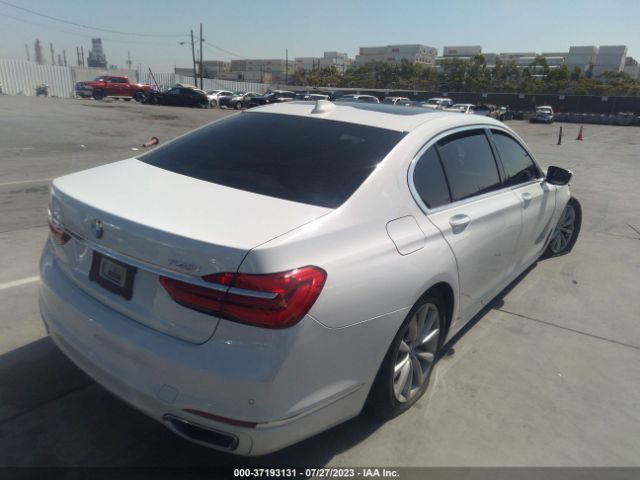 WBA7E2C53KB216576 BMW 7 Series 740i