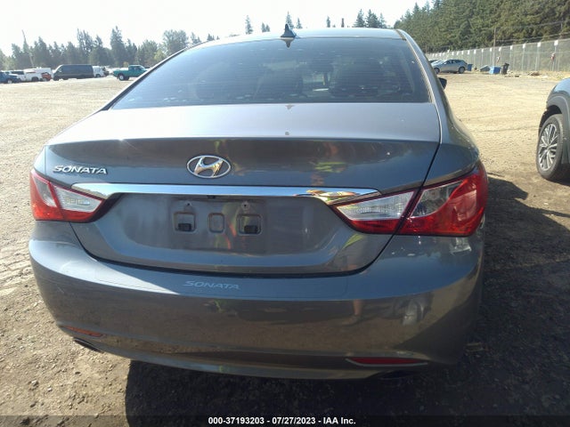 2012 HYUNDAI SONATA 2.4L SE VIN: 5NPEC4AC8CH364901