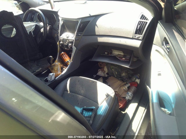 2012 HYUNDAI SONATA 2.4L SE VIN: 5NPEC4AC8CH364901