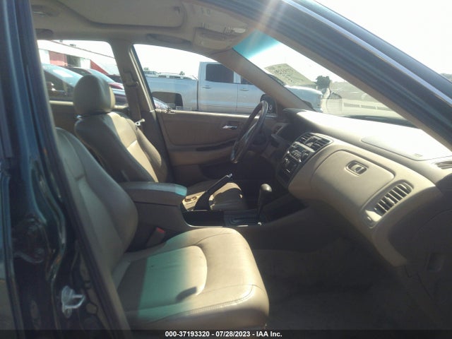 1998 HONDA ACCORD SDN EX VIN: 1HGCG1655WA008391