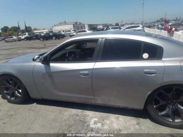 2C3CDXBG2FH840391 Dodge Charger Se