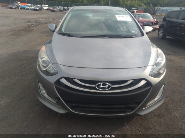 2013 HYUNDAI ELANTRA GT VIN: KMHD35LE1DU107596