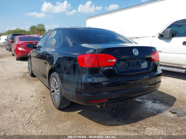 3VW2K7AJXEM440814 Volkswagen Jetta Sedan S
