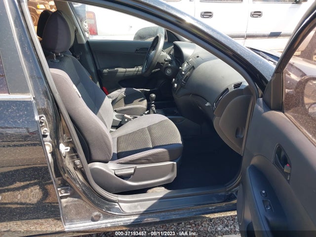 2010 HYUNDAI ELANTRA TOURING GLS VIN: KMHDB8AE4AU084995