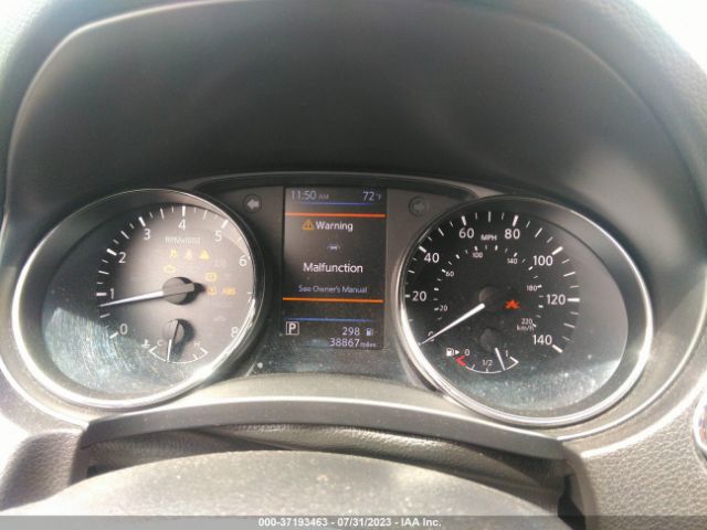 JN8AT2MT7JW467527 Nissan Rogue Sl