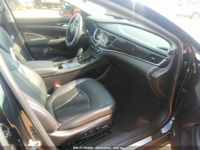 1G4ZR5SS8JU144443 Buick Lacrosse Premium