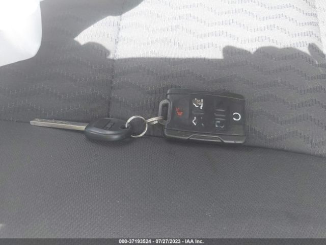 1GKS1AKC8KR345895 GMC YUKON SLE