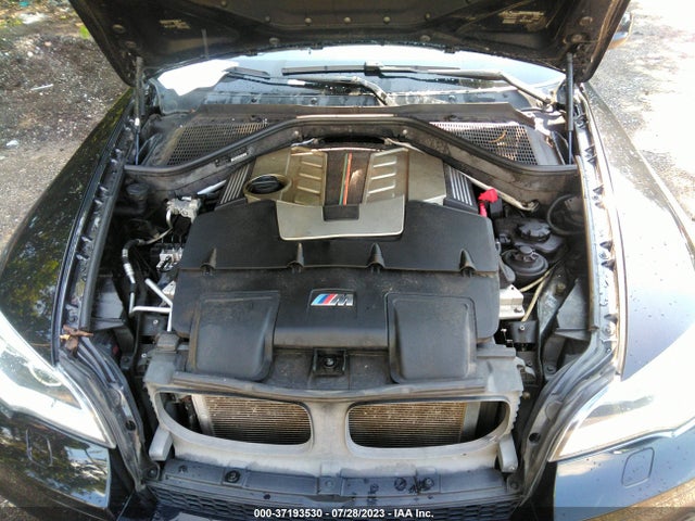 5YMGZ0C58E0C40393 BMW X6 M