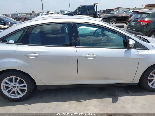 2015 FORD FOCUS SE VIN: 1FADP3F2XFL340759