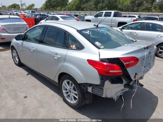 2015 FORD FOCUS SE VIN: 1FADP3F2XFL340759