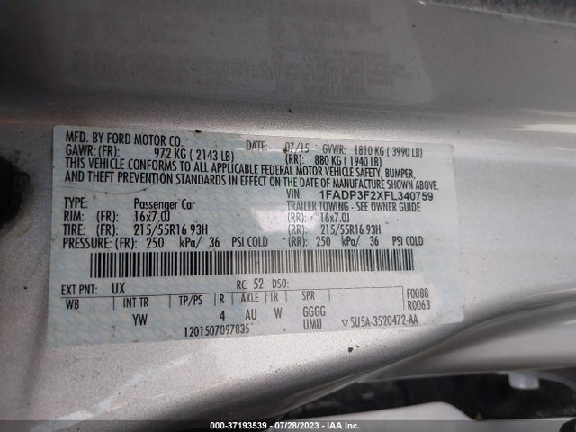 2015 FORD FOCUS SE VIN: 1FADP3F2XFL340759