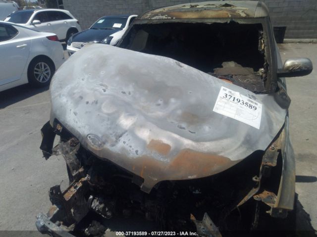 KNDJN2A26H7484731 KIA Soul Base