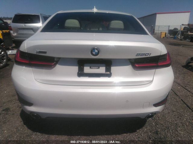 3MW5R7J02N8C65127 BMW 3 Series 330i Xdrive