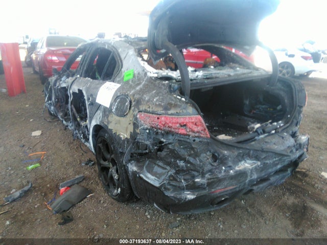 ZARFAECN1J7589683 Alfa Romeo Giulia Ti Sport Rwd