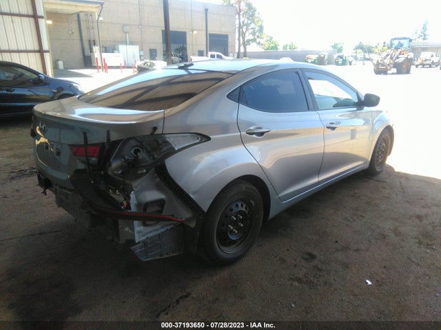 Hyundai Elantra 2016 5NPDH4AE4GH699545 Image 16